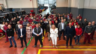 Serma, concesionario oficial de carretillas elevadoras Linde MH en Aragón y Soria. Serma, concesionario oficial de carretillas elevadoras Linde MH en Aragón y Soria.