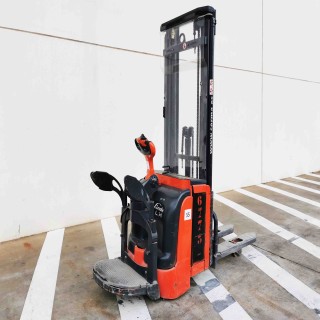 Carretilla Linde para alquiler en picos de trabajo, en Serma Carretilla Linde para alquiler en picos de trabajo, en Serma