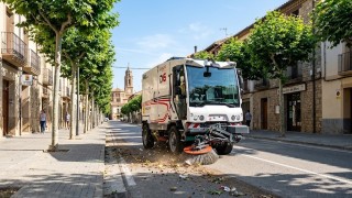 Limpieza municipal con barredora Dulevo y servicio de mantenimiento en Zaragoza, Huesca, Teruel y Soria.